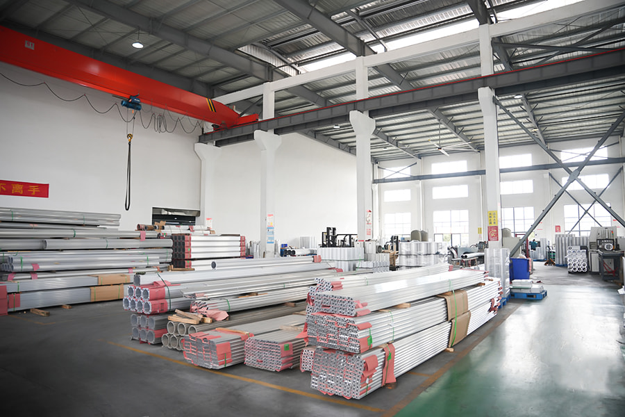 المواد الخام