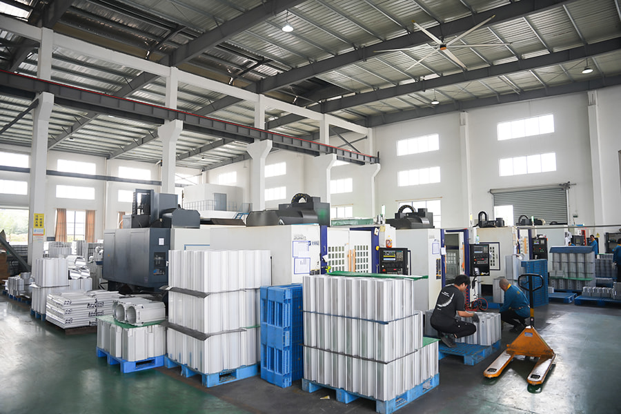 مركز الآلات