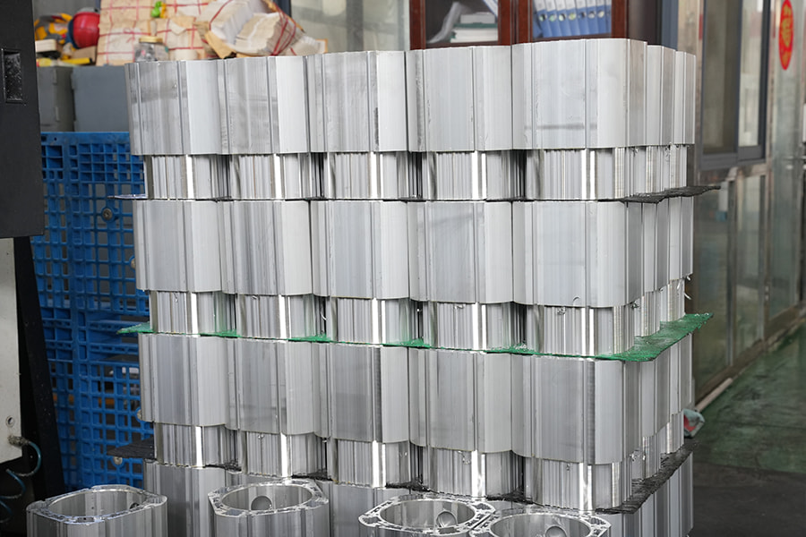 مركز الآلات